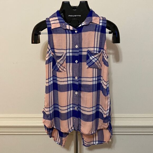 Charlotte Russe Tops - 3/$10 item! Charlotte Russe top